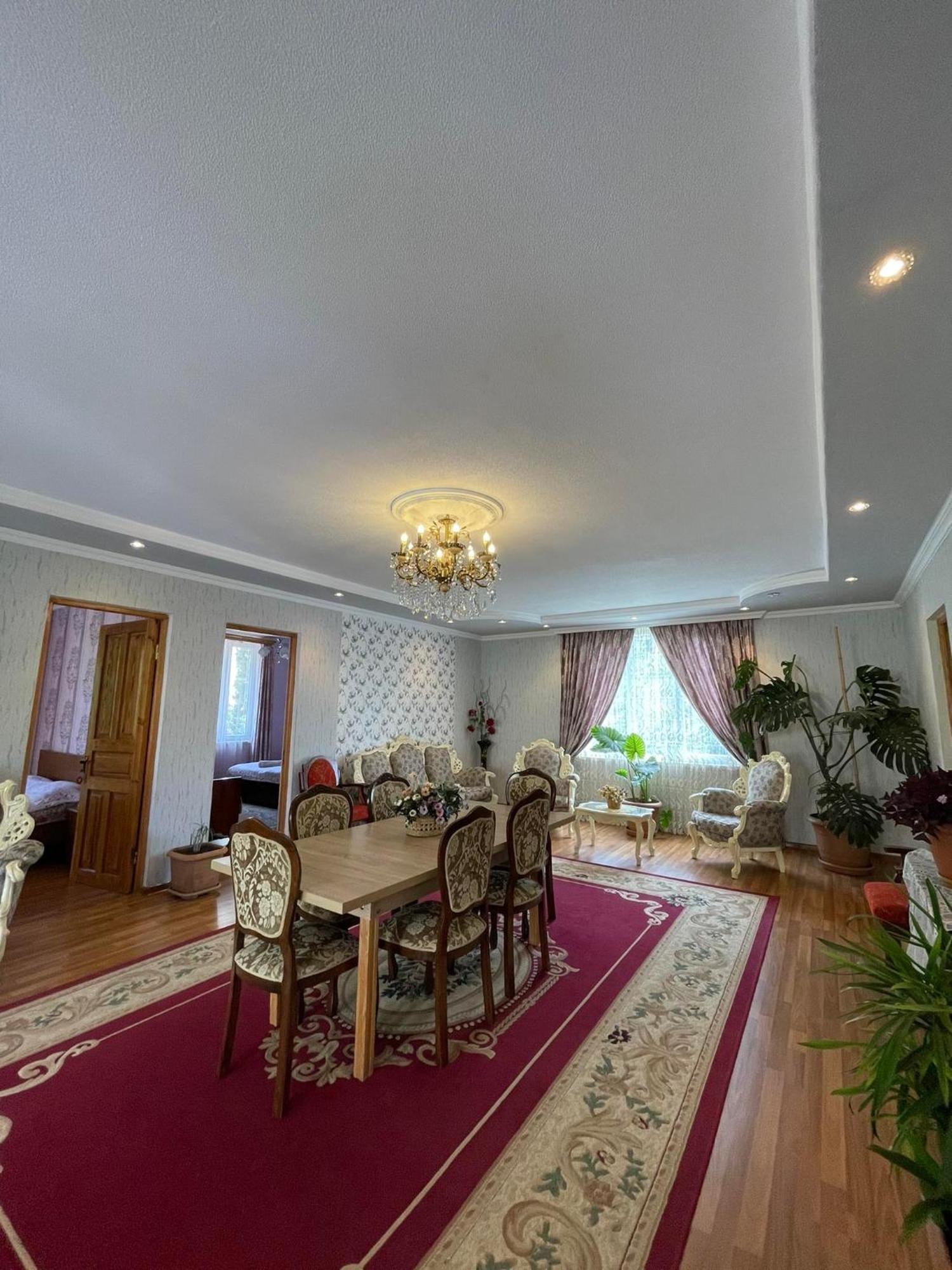 Hotel Irina Tskhaltubo Esterno foto