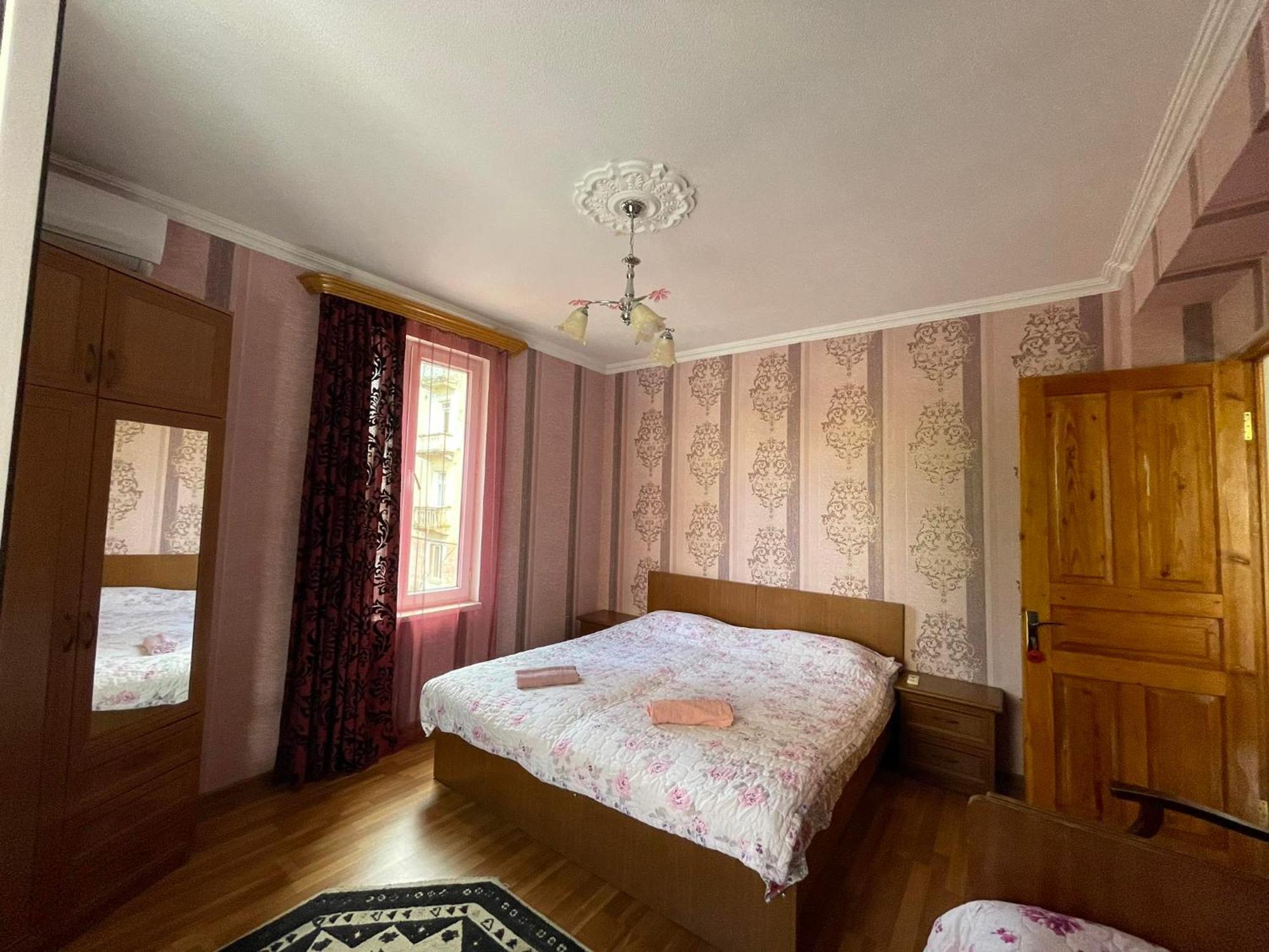 Hotel Irina Tskhaltubo Esterno foto